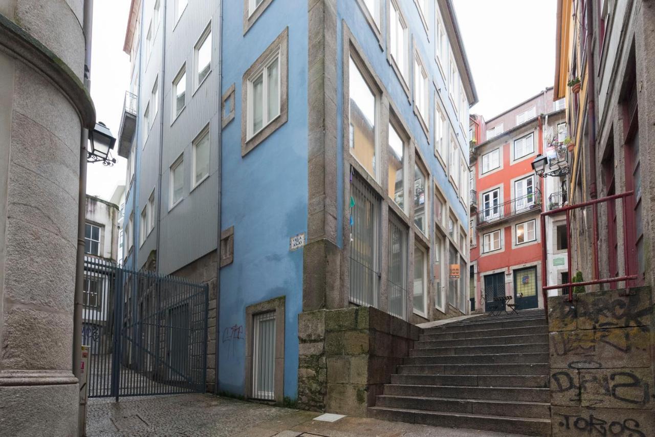 Lovelystay - Hidden & Quiet Duplex Next To Sao Bento Station * Oporto